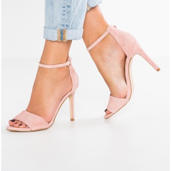 Aldo Shoes - Aldo fiolla heel